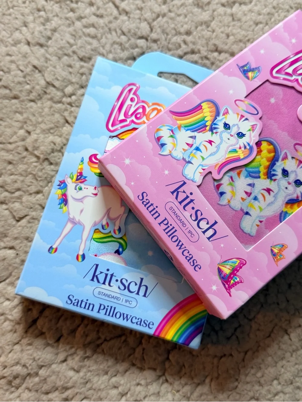 🤍New Kitsch X Lisa Frank  Limited Edition Pillowcase Set🤍